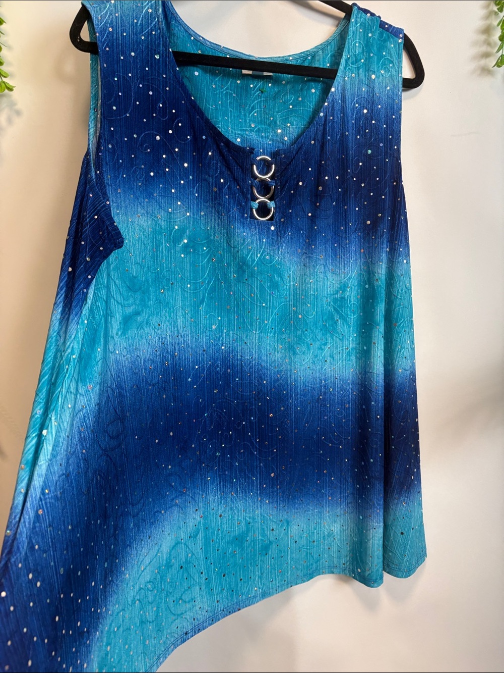 Avenue Blue Teal Ombre Tank with Silver Ring Accents - Picture 8 of 8